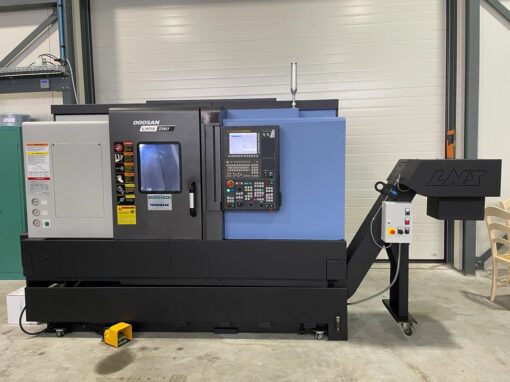 DOOSAN LYNX 220LYC CNC DRAAIBANK MET AANGEDREVEN GEREEDSCHAP - Afbeelding 4
