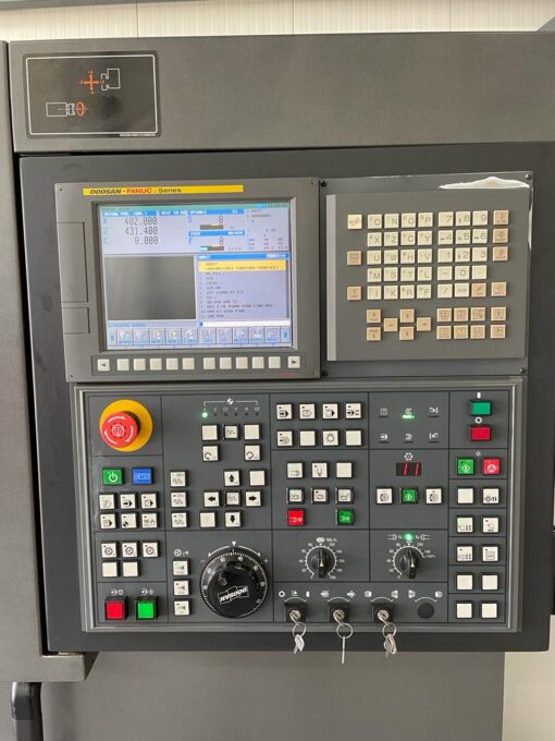 DOOSAN PUMA 2600LM CNC-DRAAIBANK MET AANGEDREVEN GEREEDSCHAP EN C-AS - Afbeelding 6