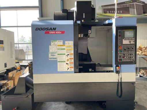 DOOSAN DNM 400A VERTIKAAL BEWERKINGSCENTRUM - Afbeelding 3