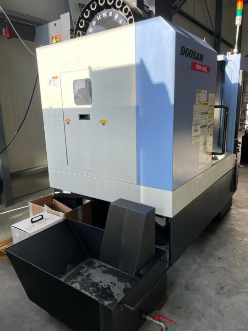 DOOSAN DNM 400A VERTIKAAL BEWERKINGSCENTRUM - Afbeelding 11