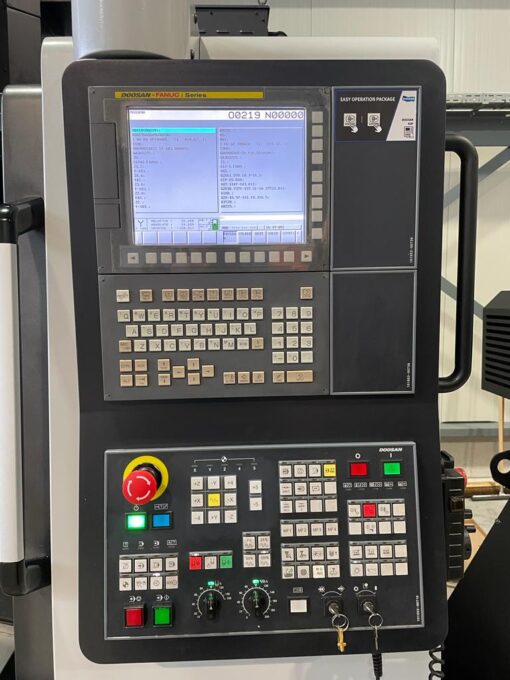 DOOSAN DNM 4500 VERTIKAAL BEWERKINGSCENTRUM - Afbeelding 4
