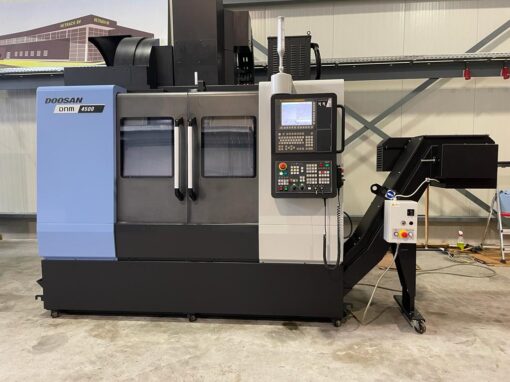 DOOSAN DNM 4500 VERTIKAAL BEWERKINGSCENTRUM - Afbeelding 2