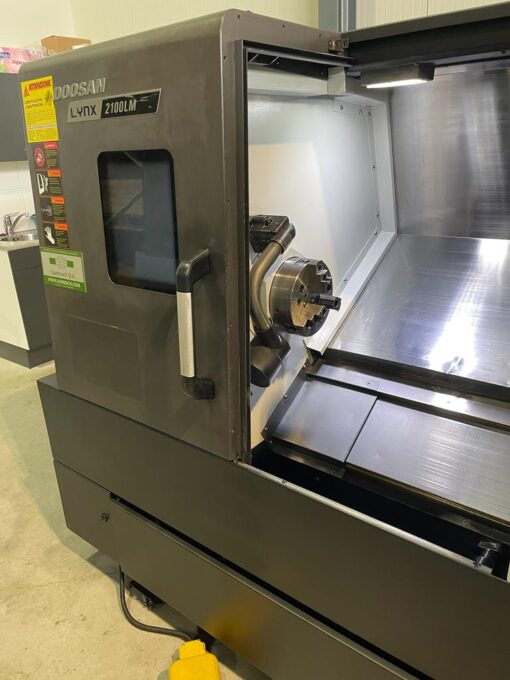 Doosan Lynx 2100LMB CNC-draaibank  met aangedreven gereedschap en C-as - Afbeelding 4