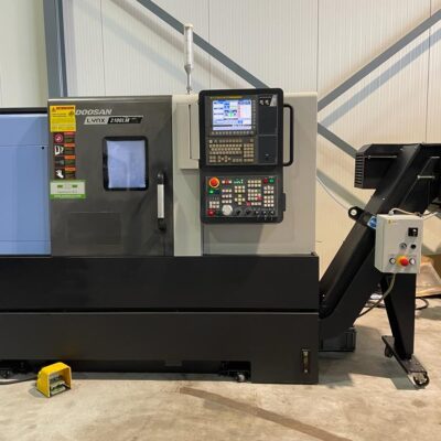 Doosan Lynx 2100LMB CNC-draaibank  met aangedreven gereedschap en C-as