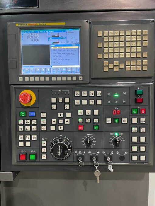 DOOSAN PUMA 2600LM CNC-DRAAIBANK MET AANGEDREVEN GEREEDSCHAP EN C-AS - Afbeelding 6