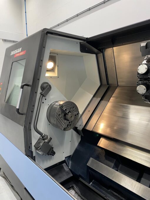 DOOSAN PUMA 400LMA CNC-DRAAIBANK AANGEDREVEN GEREEDSCHAP, C-AS EN HYDRAULISCHE BRIL - Afbeelding 4
